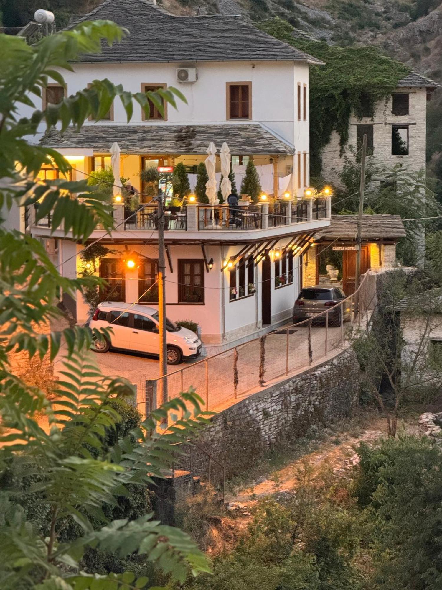Castle Hotel Gjirokastër Exterior foto